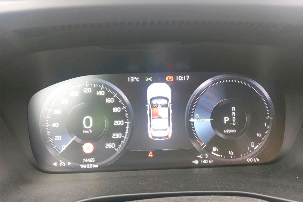 Volvo XC40 1.5 T4 Twin Recharge Inscription Auto - Foto 5