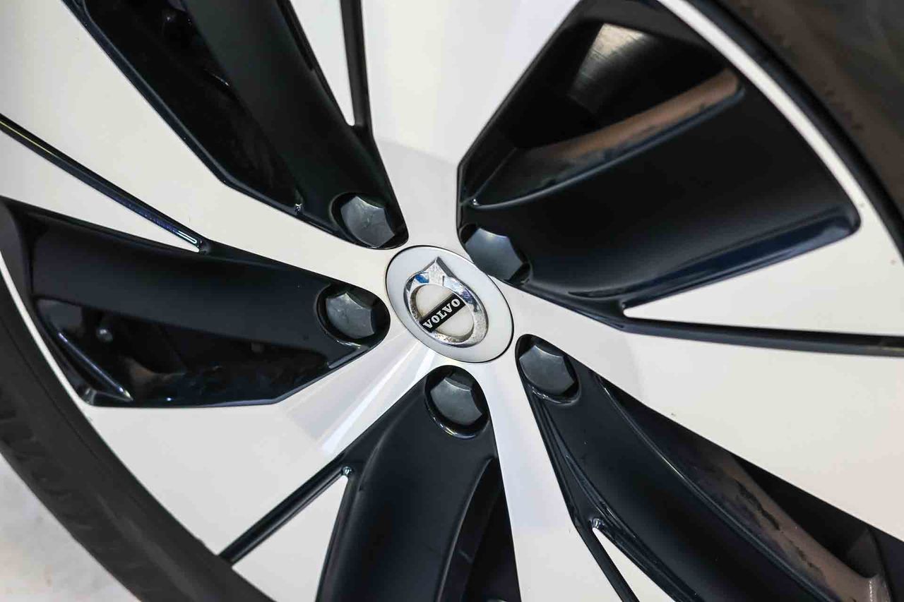 Volvo XC40 1.5 T4 Twin Recharge Inscription Auto - Foto 24