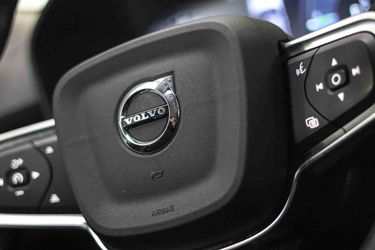 Volvo XC40 1.5 T4 Twin Recharge Inscription Auto - Foto 35