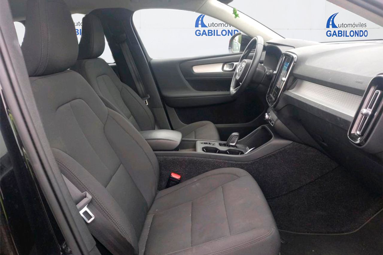 Volvo XC40 1.5 T4 Twin Recharge Inscription Auto - Foto 6