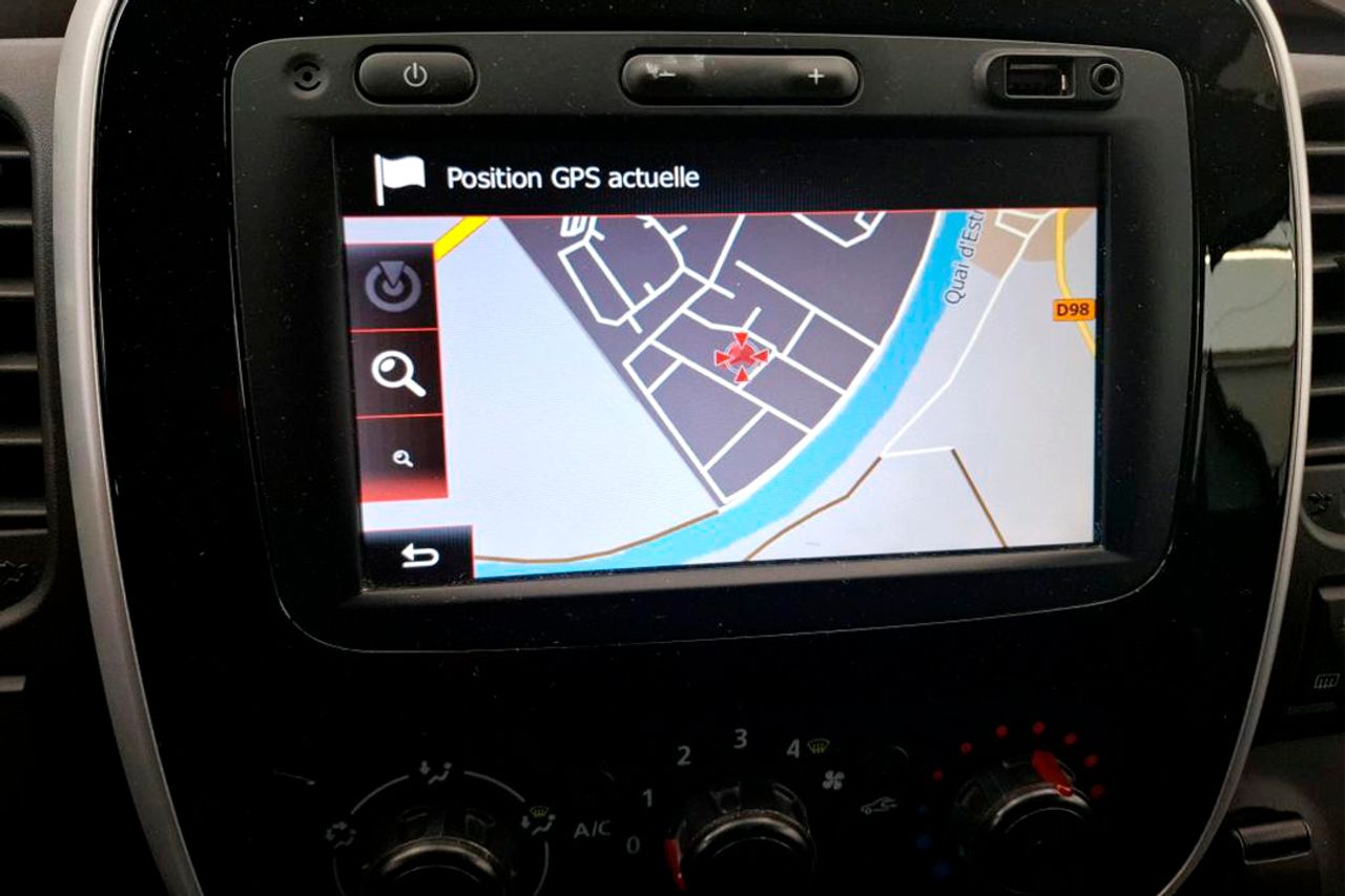 Renault Trafic Furgón L1H1 1.6 dCi Gran Confort  - Foto 7