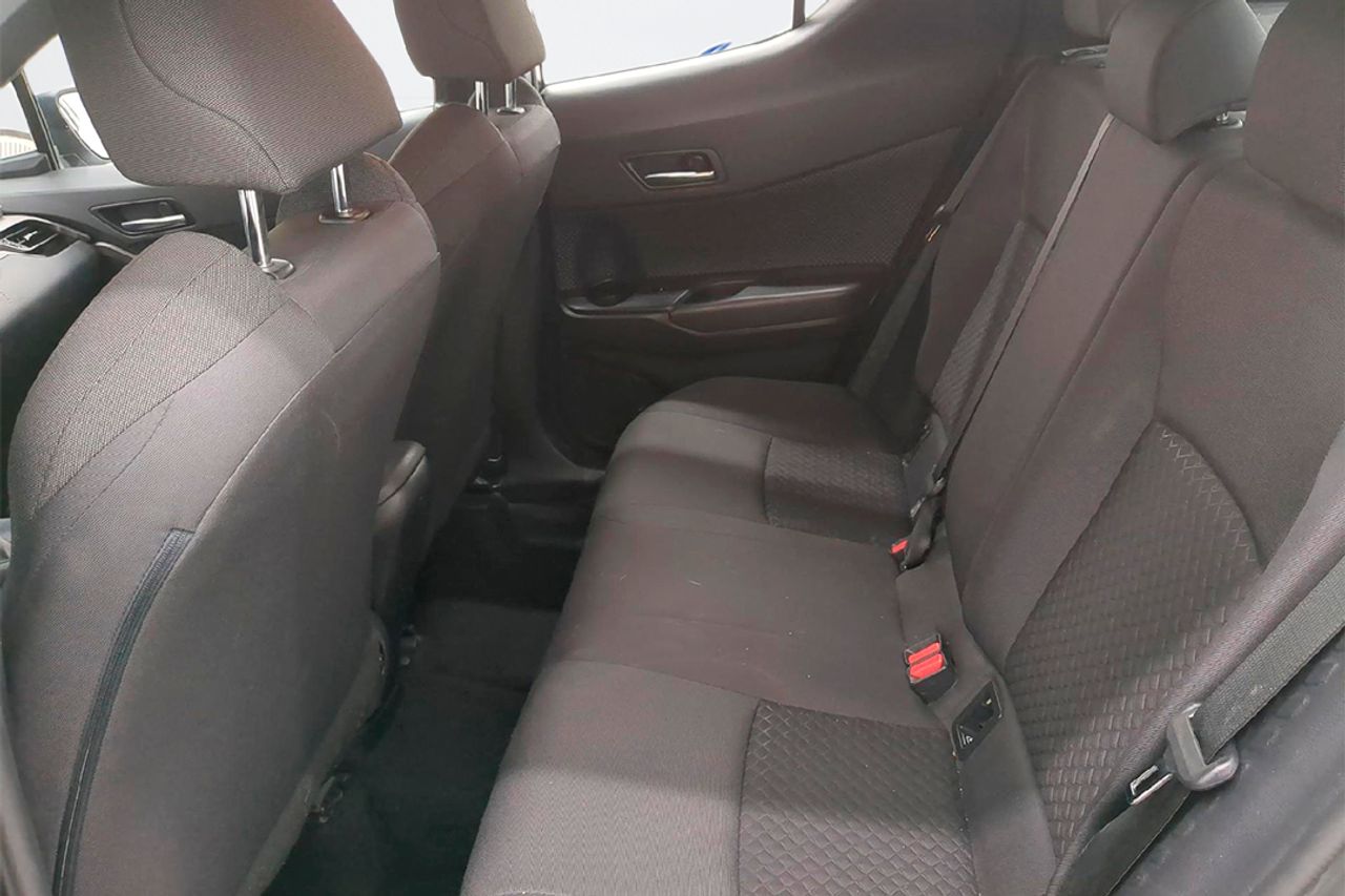 Toyota C-HR 2.0 180H Advance - Foto 7