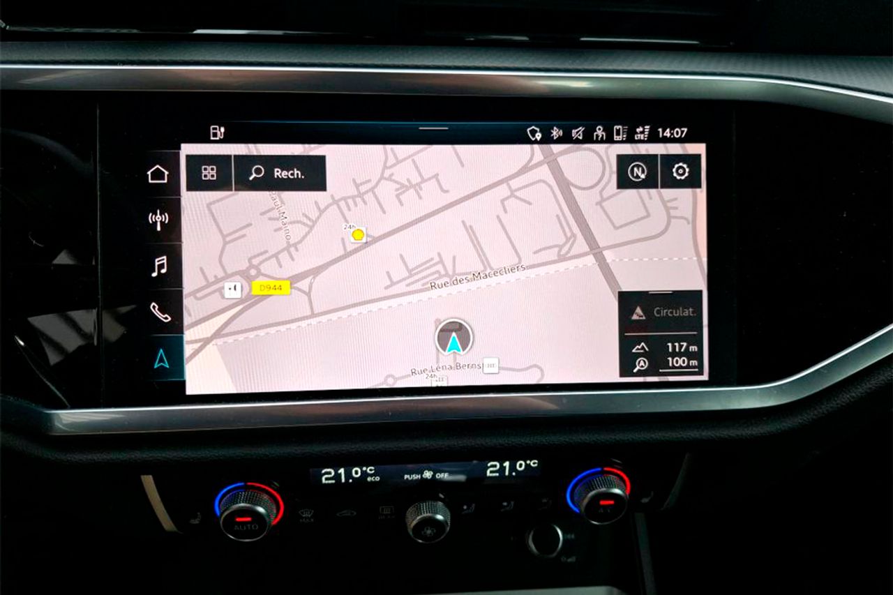 Audi Q3 Sportback 45 TFSI Advanced S Tronic  - Foto 9