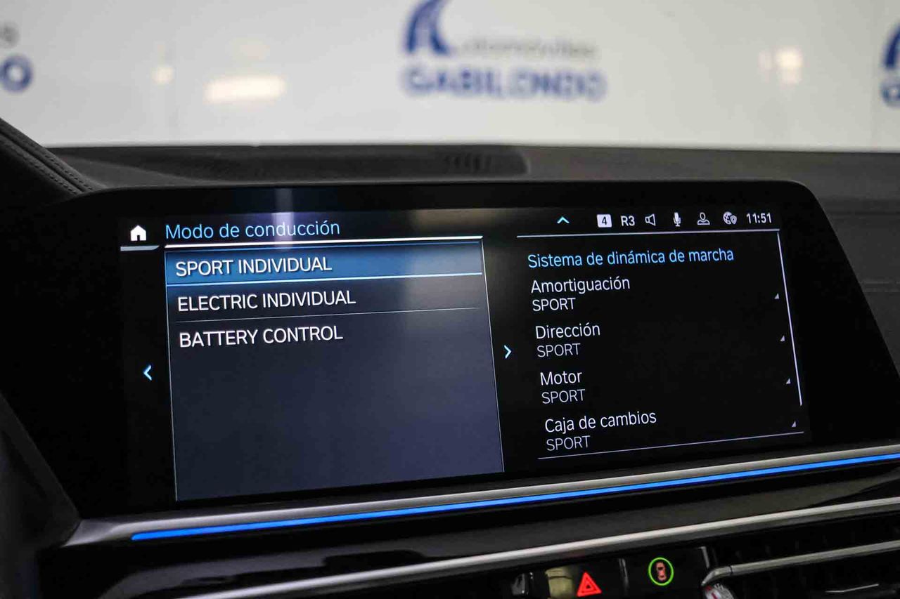 BMW X5 xDrive45e **Techo panorámico** - Foto 73