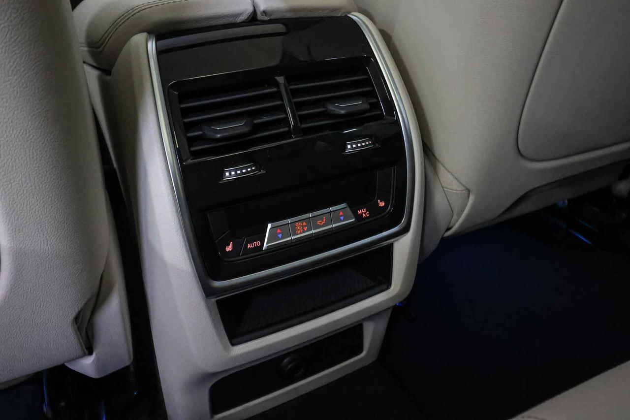 BMW X5 xDrive45e **Techo panorámico** - Foto 67