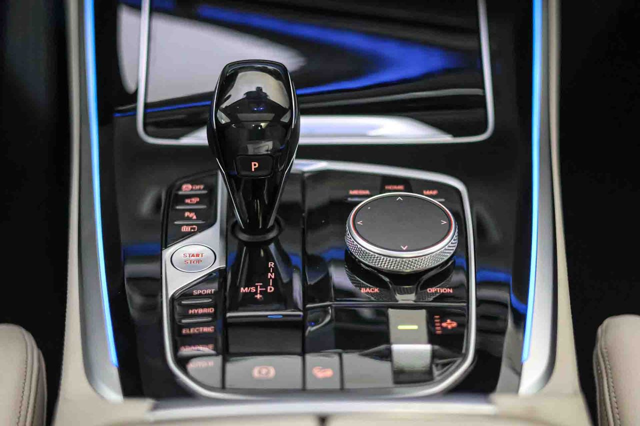 BMW X5 xDrive45e **Techo panorámico** - Foto 51