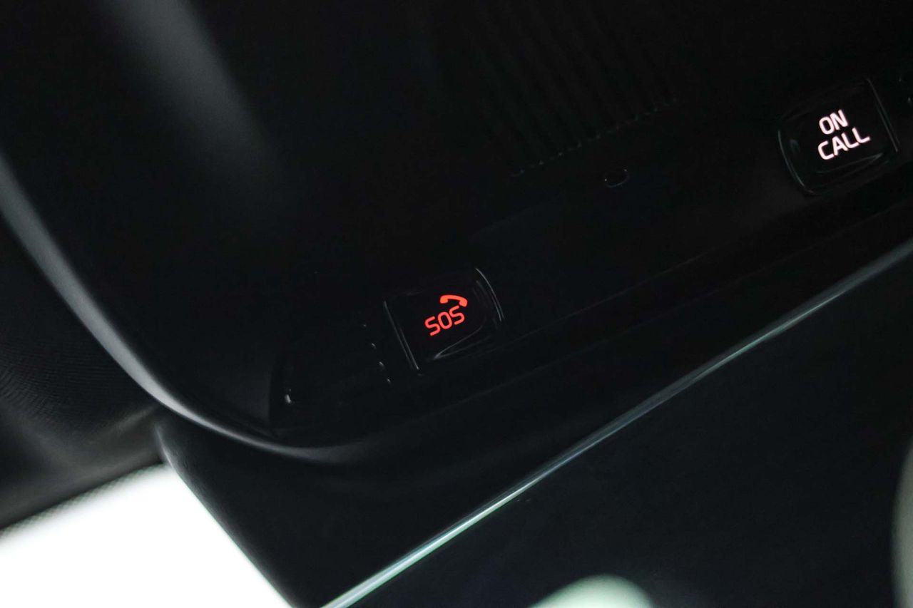 Volvo XC60 2.0 T5 R-Design Auto - Foto 51