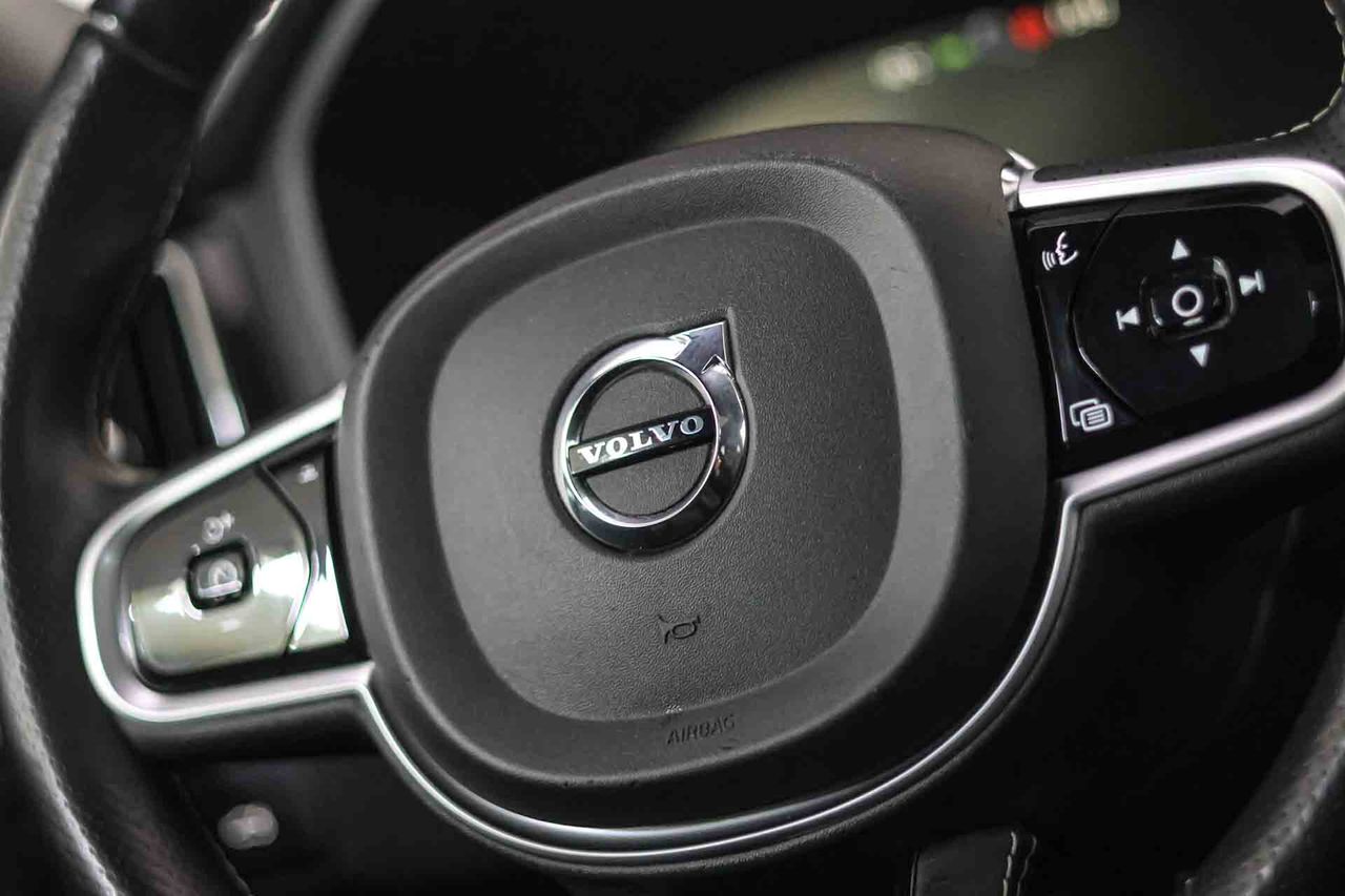 Volvo XC60 2.0 T5 R-Design Auto - Foto 39