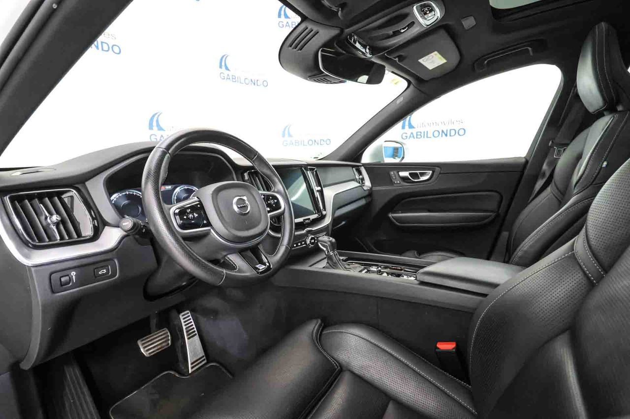 Volvo XC60 2.0 T5 R-Design Auto - Foto 32