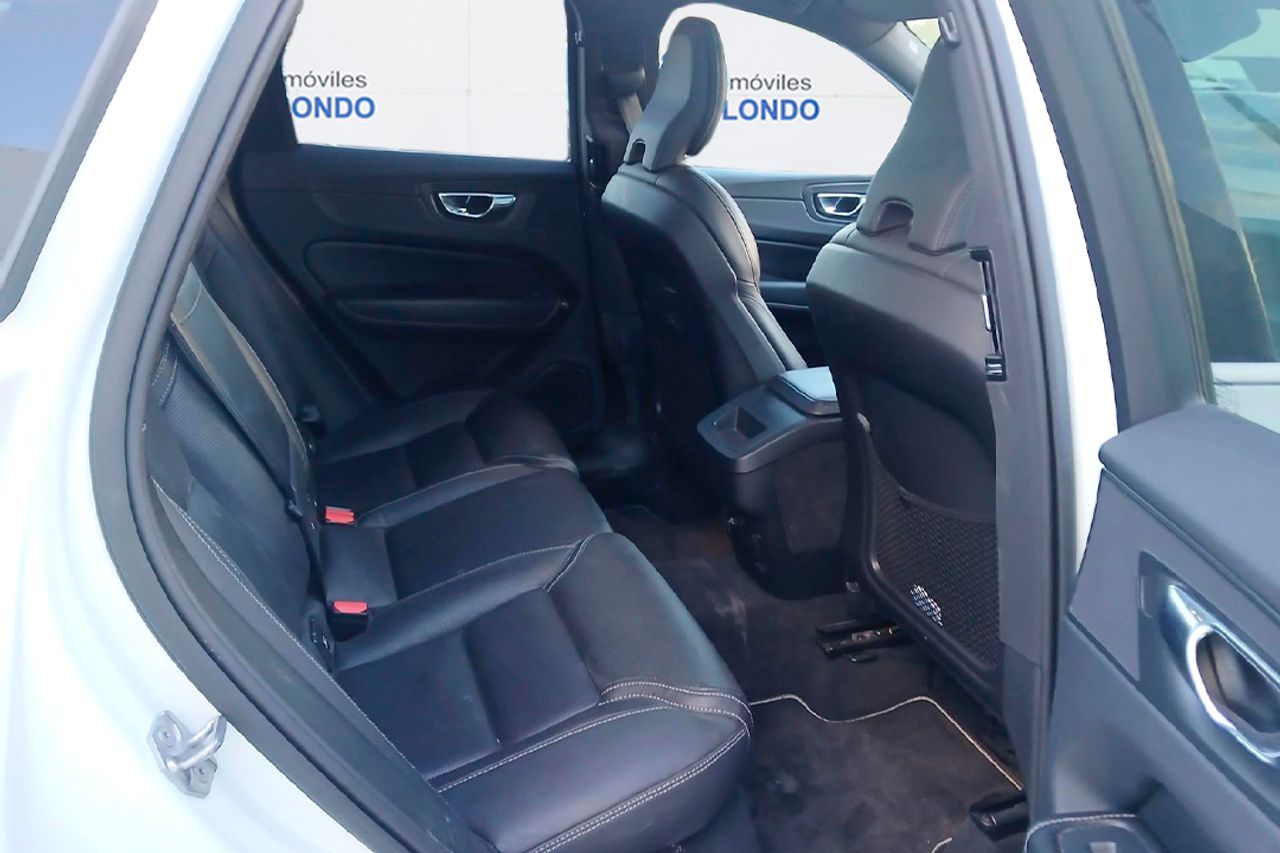 Volvo XC60 2.0 T4 R-Design Auto - Foto 7