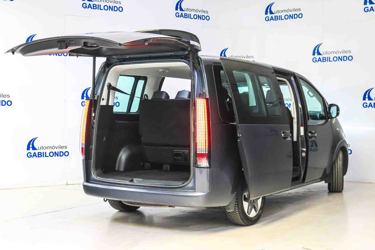 Hyundai Staria 2.2 CRDI Tecno 9S ** 9 Plazas** - Foto 18
