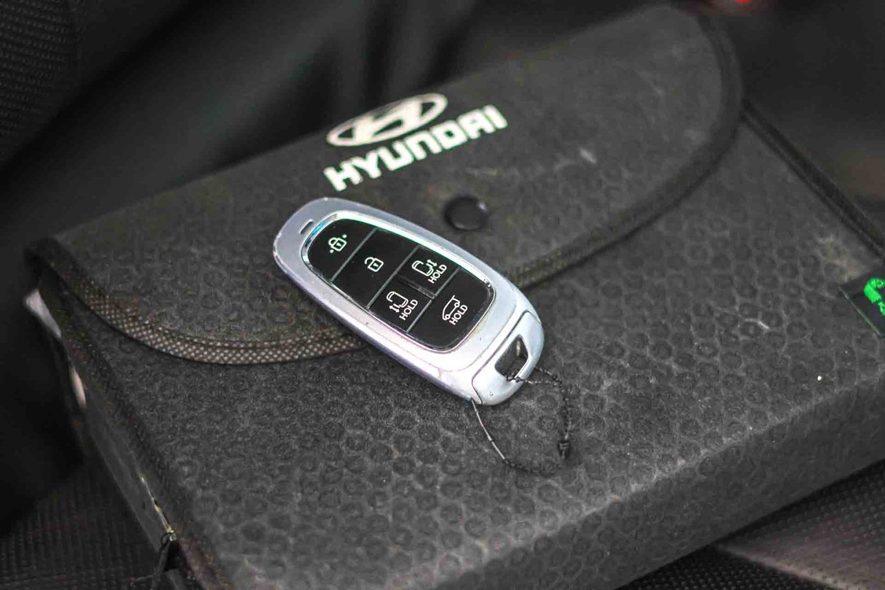 Hyundai Staria 2.2 CRDI Tecno 9S ** 9 Plazas** - Foto 65