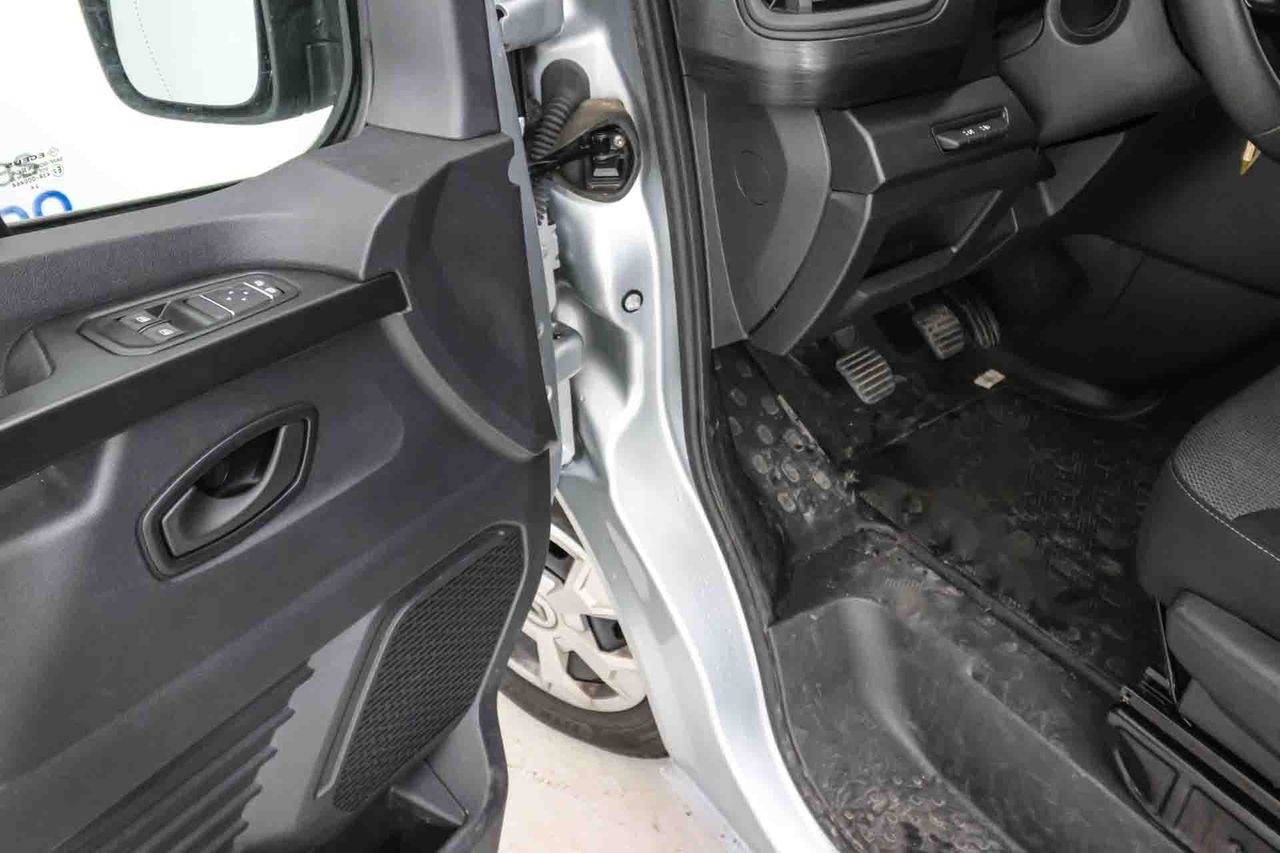 Renault Trafic Equilibre Largo Ene Blue dCi 110kW **9 PLAZAS** - Foto 30