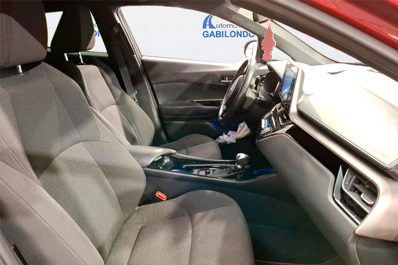 Toyota C-HR 1.8 125H Active - Foto 5