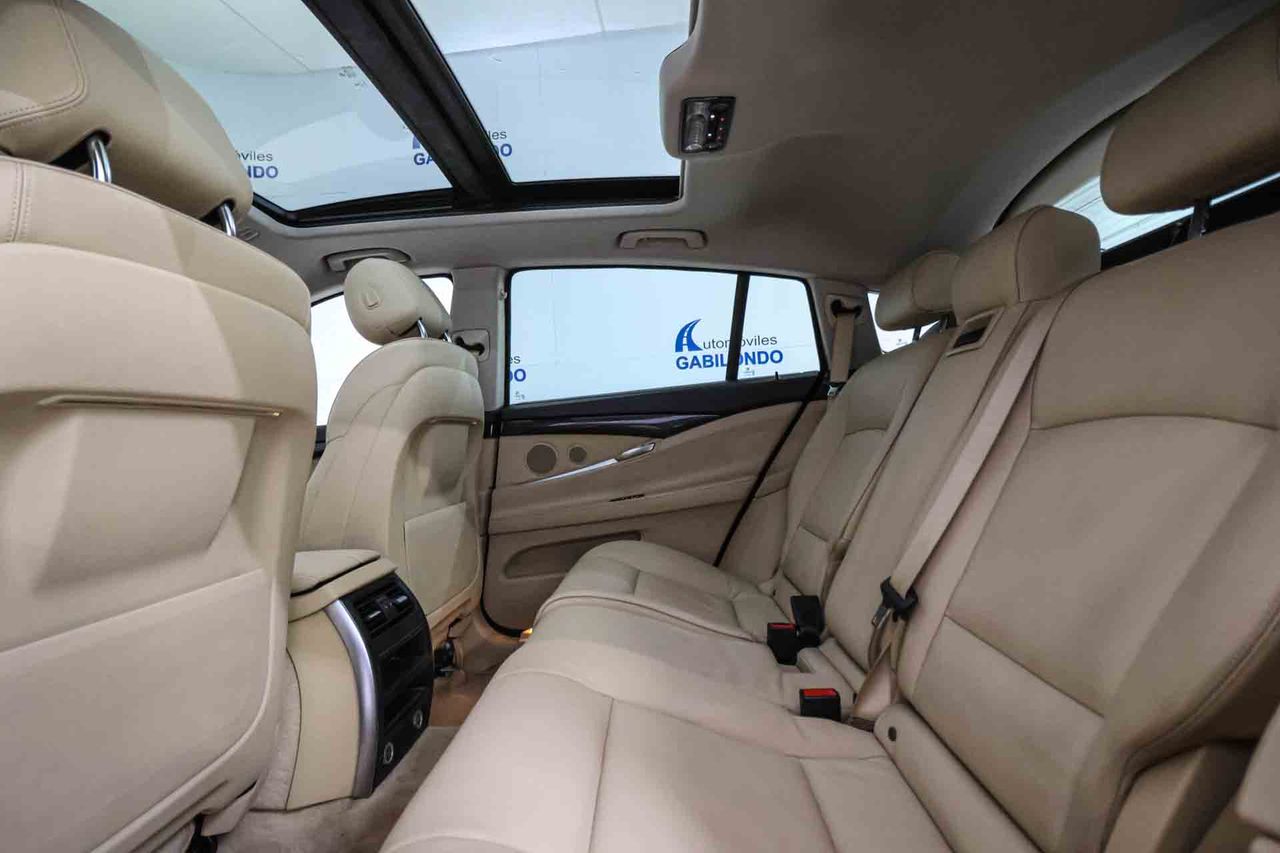 BMW Serie 5 520d Gran Turismo Auto - Foto 51