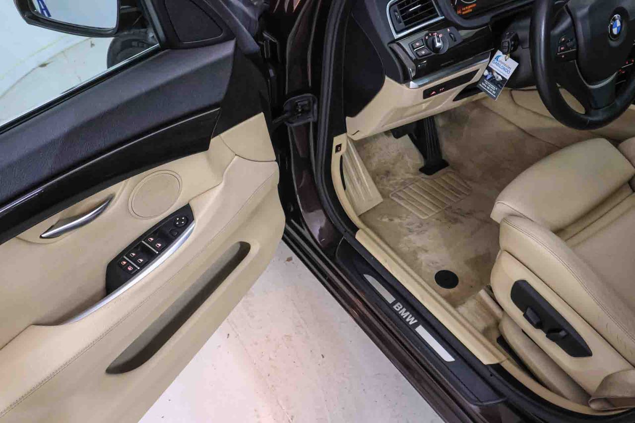 BMW Serie 5 520d Gran Turismo Auto - Foto 29