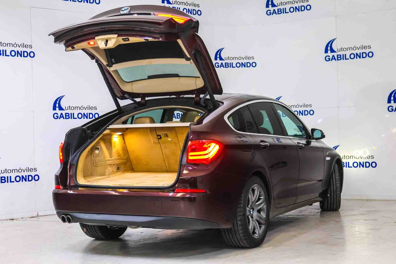 BMW Serie 5 520d Gran Turismo Auto - Foto 16