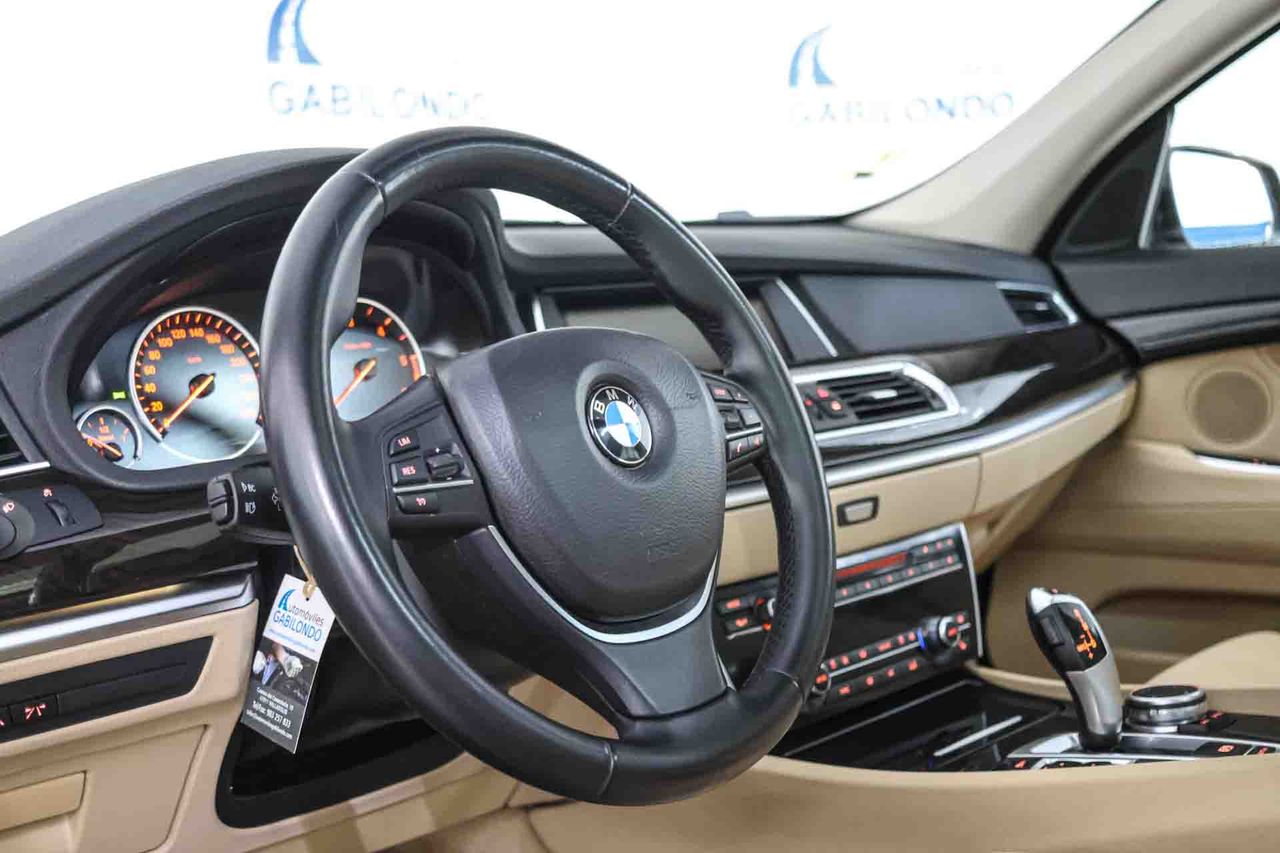 BMW Serie 5 520d Gran Turismo Auto - Foto 6