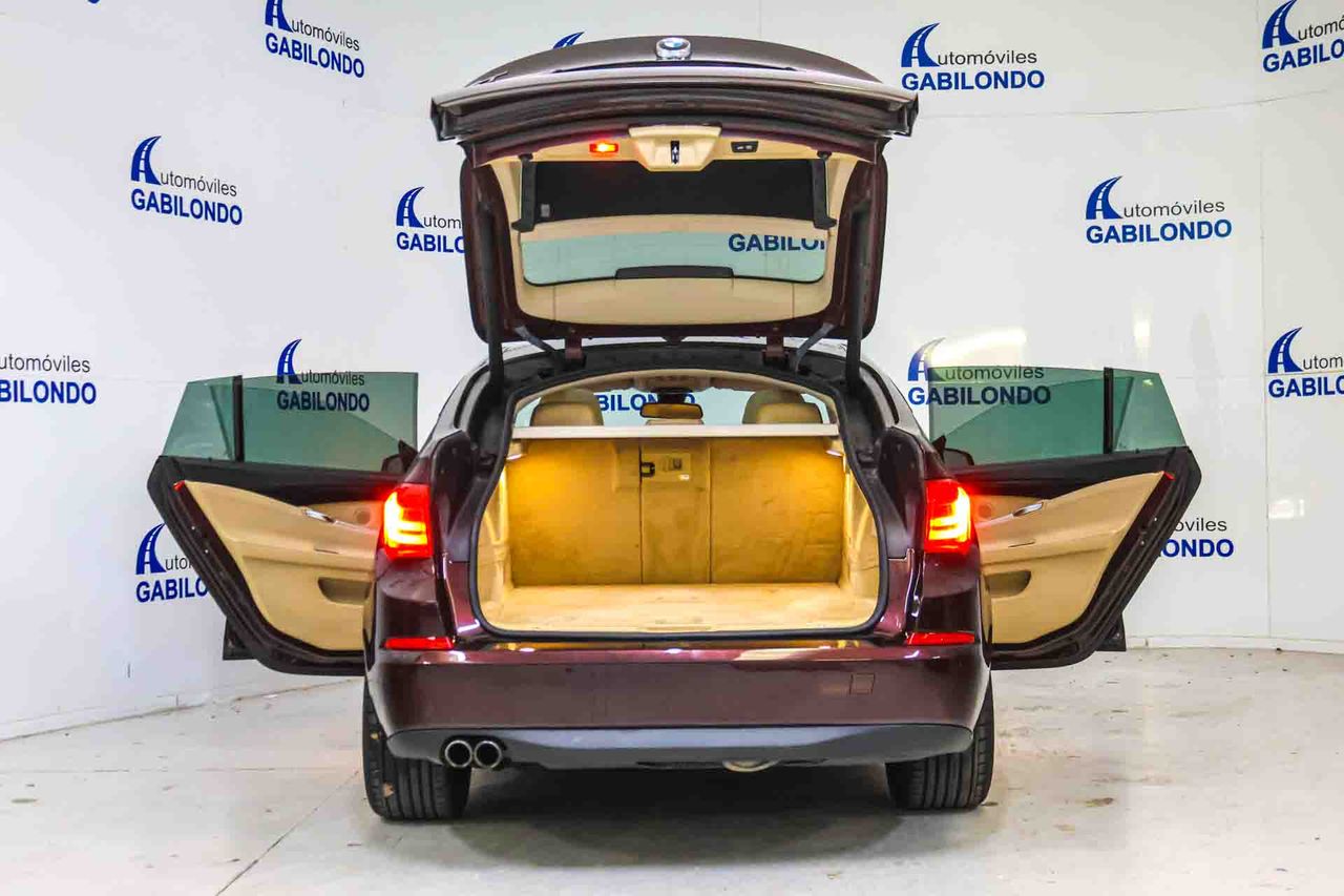 BMW Serie 5 520d Gran Turismo Auto - Foto 22