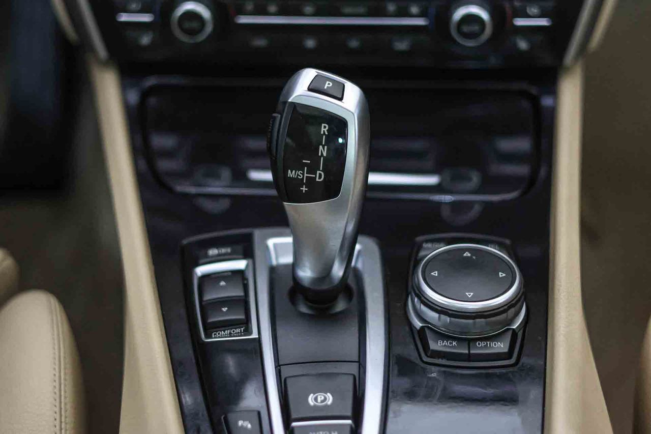 BMW Serie 5 520d Gran Turismo Auto - Foto 41