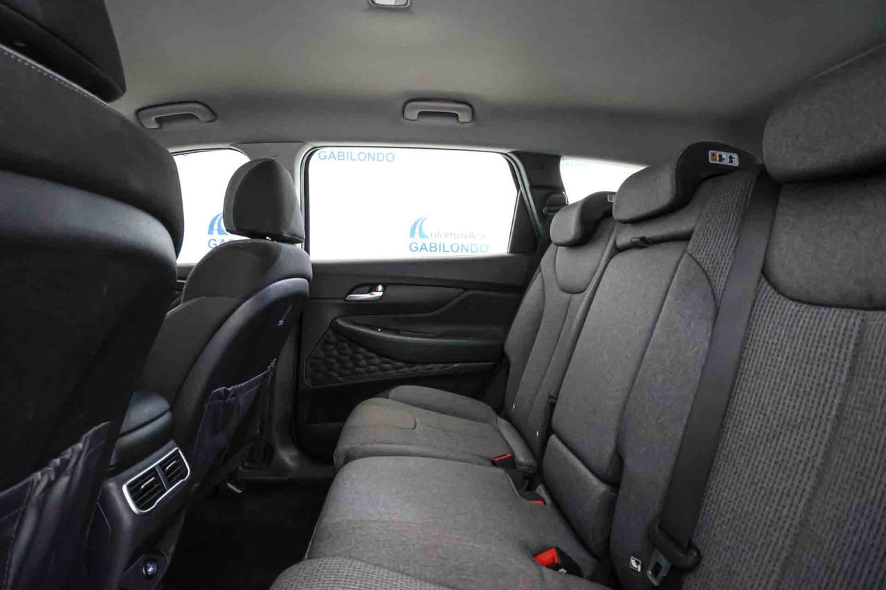 Hyundai Santa Fe 1.6 TGDi HEV Klass Auto 4x2 **7 Plazas** - Foto 50