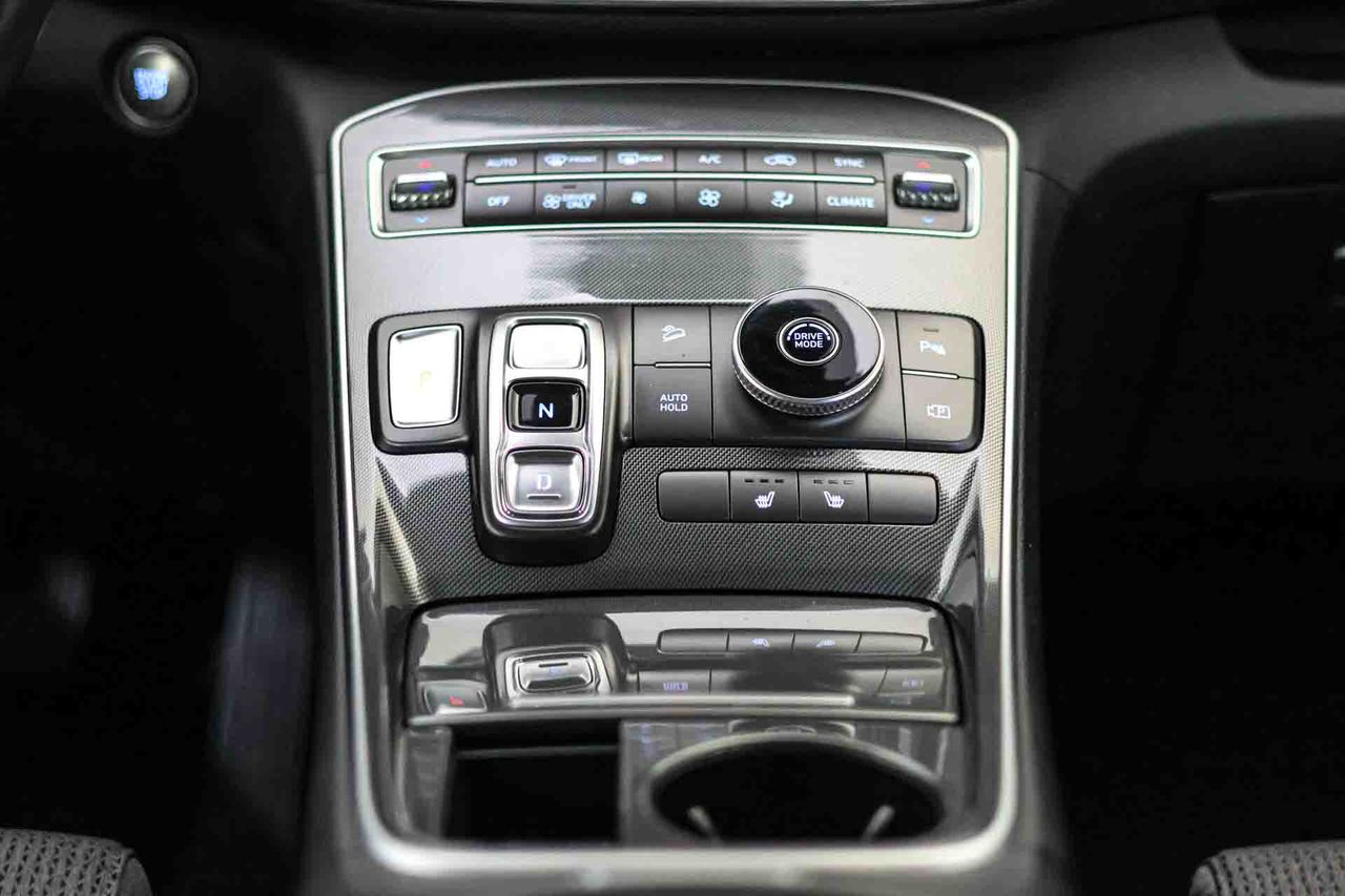 Hyundai Santa Fe 1.6 TGDi HEV Klass Auto 4x2 **7 Plazas** - Foto 42