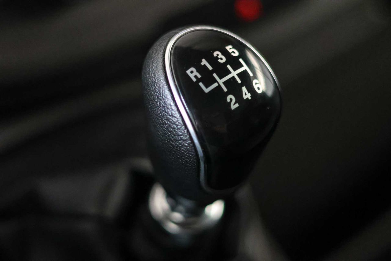 Ford Transit Chasis Cabina 3500 L4 Ecoblue **Plataforma elevadora** - Foto 29