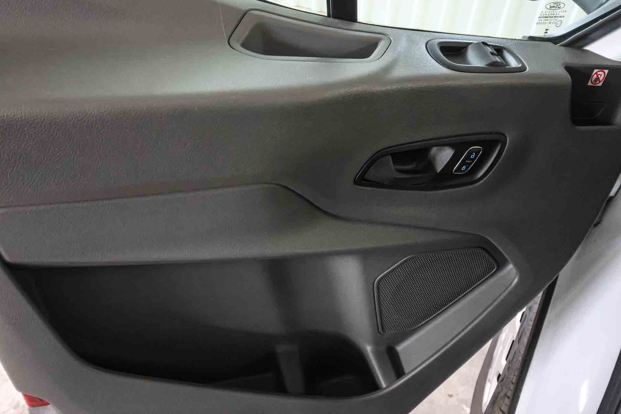 Ford Transit Chasis Cabina 3500 L4 Ecoblue **Plataforma elevadora** - Foto 19