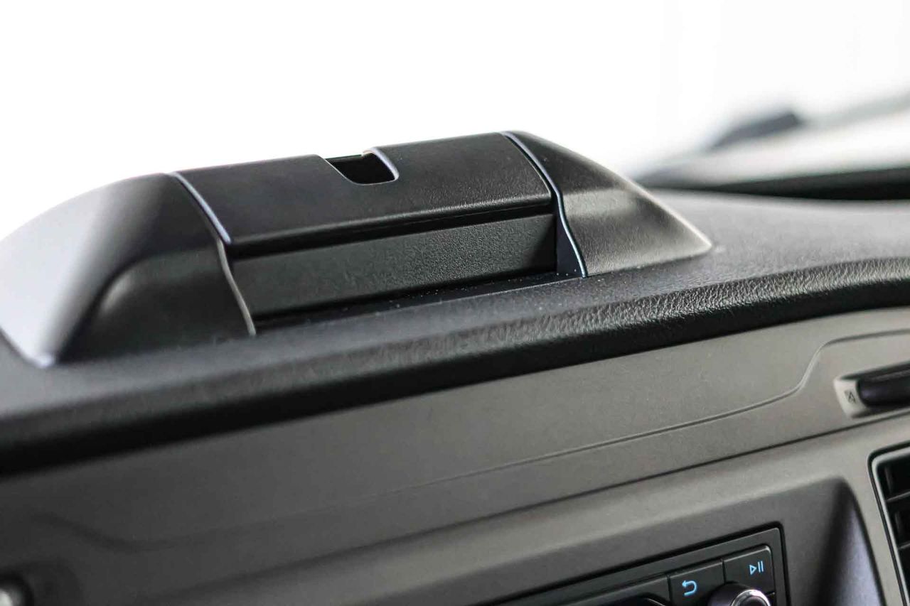 Ford Transit Chasis Cabina 3500 L4 Ecoblue **Plataforma elevadora** - Foto 32