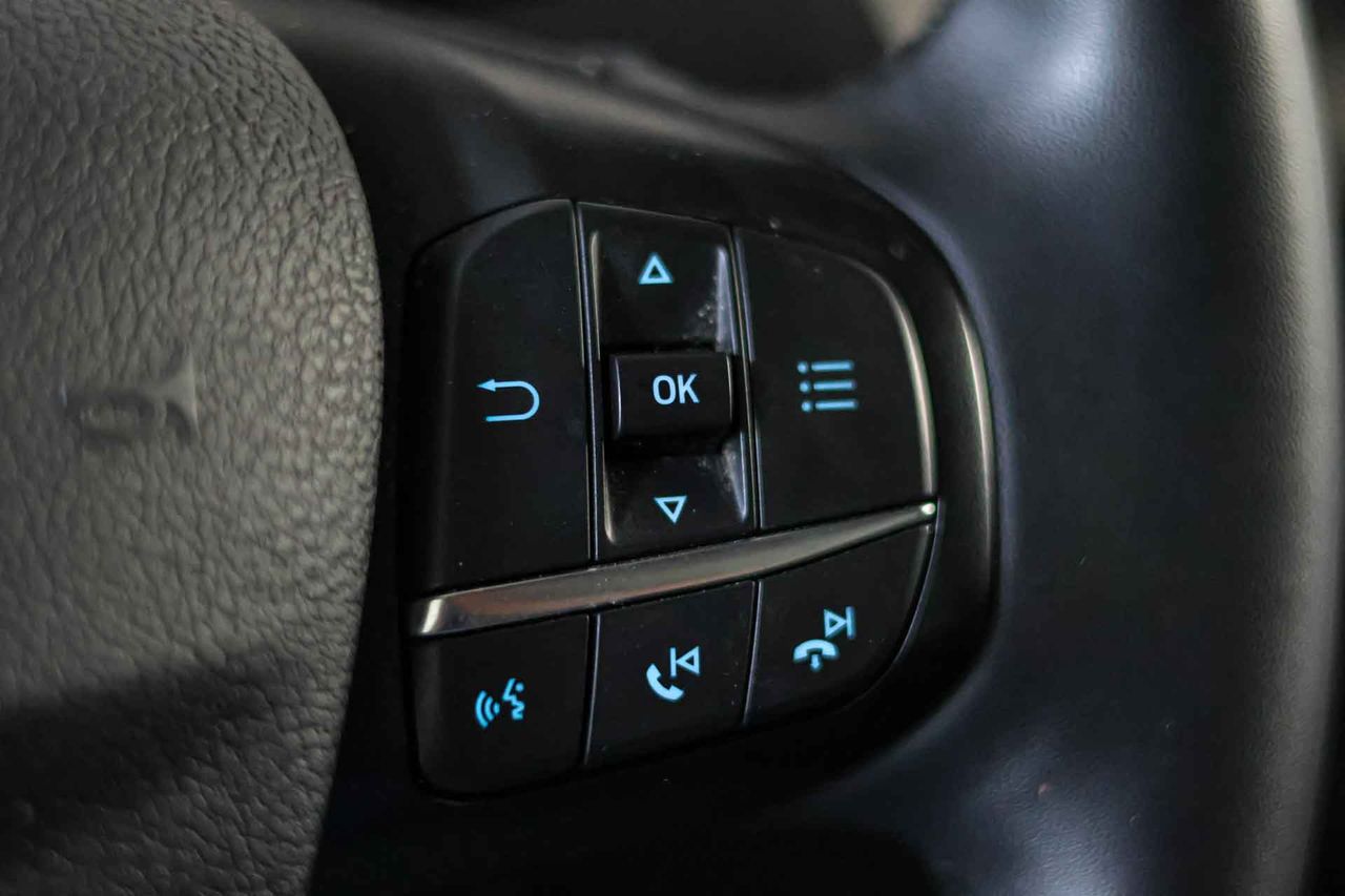 Ford Transit Chasis Cabina 3500 L4 Ecoblue **Plataforma elevadora** - Foto 26