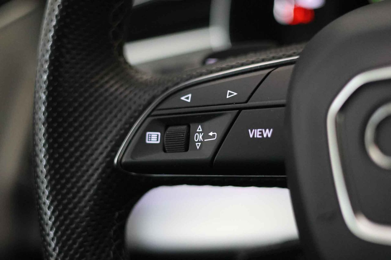 Audi Q8 55 TFSIe 280kW Black L quattro tiptronic - Foto 42