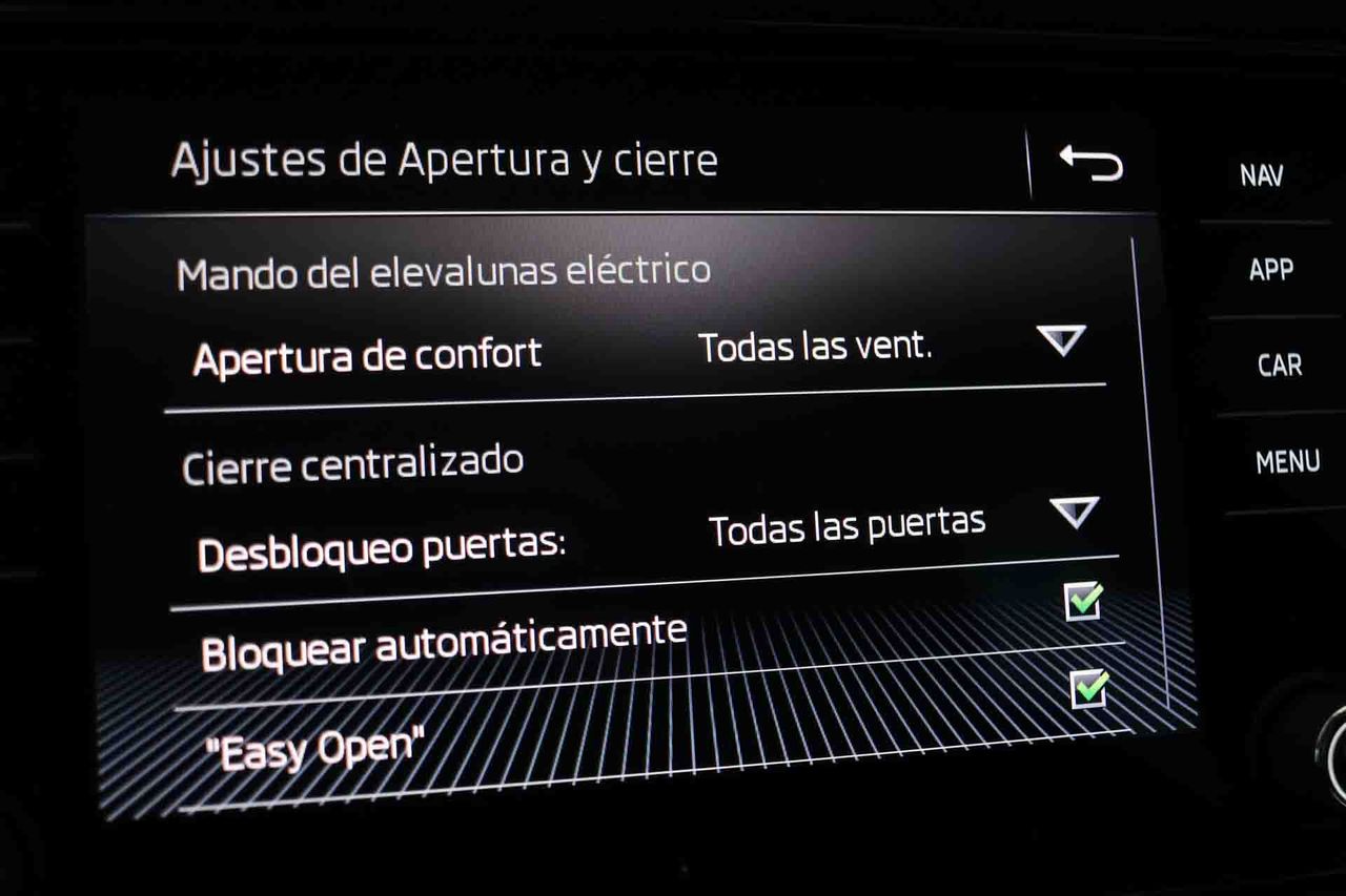 Skoda Karoq 1.5 TSI 110kW (150CV) DSG ACT Ambition - Foto 68