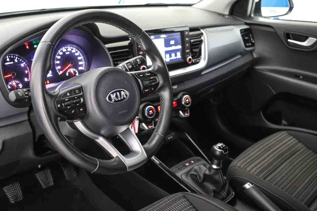 Kia Stonic 1.2 CVVT 62kW (84CV) Drive Eco-Dynamics - Foto 6