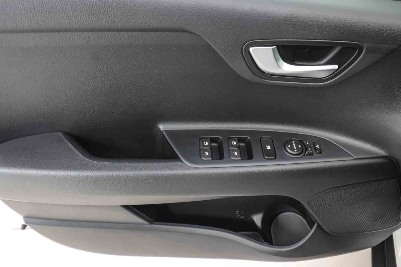 Kia Stonic 1.2 CVVT 62kW (84CV) Drive Eco-Dynamics - Foto 30