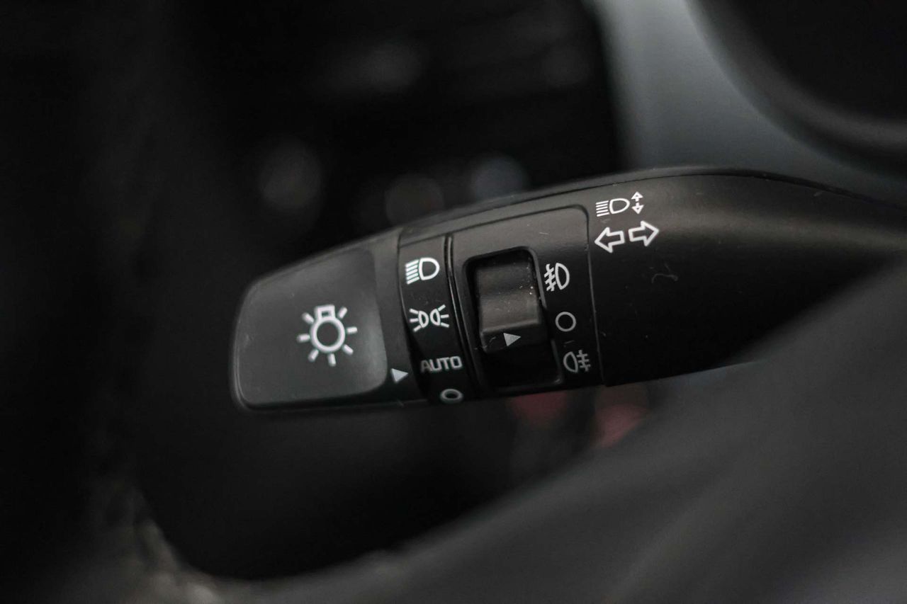 Kia Stonic 1.2 CVVT 62kW (84CV) Drive Eco-Dynamics - Foto 37