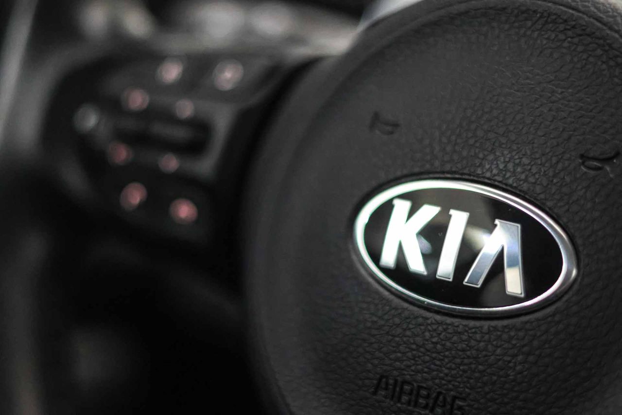 Kia Stonic 1.2 CVVT 62kW (84CV) Drive Eco-Dynamics - Foto 35