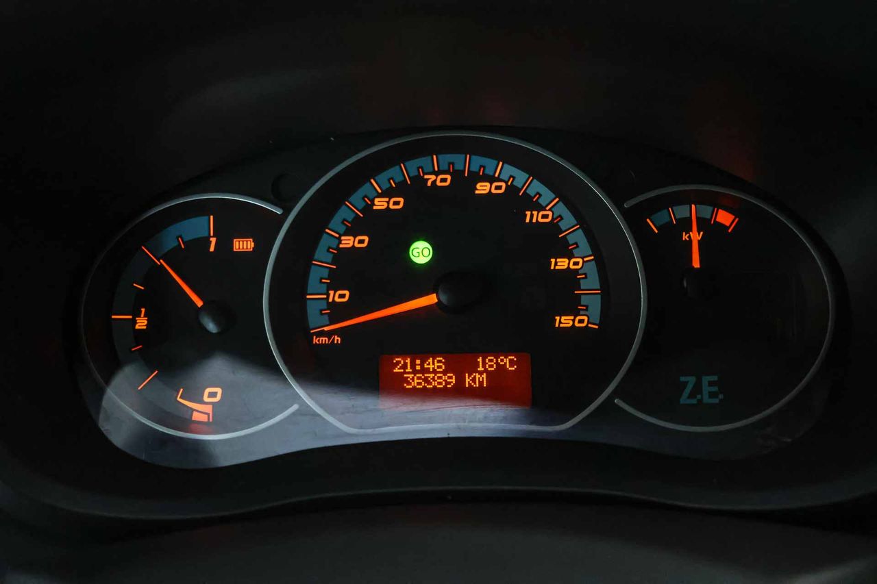 Renault Master ZE L2H2 R75  - Foto 43