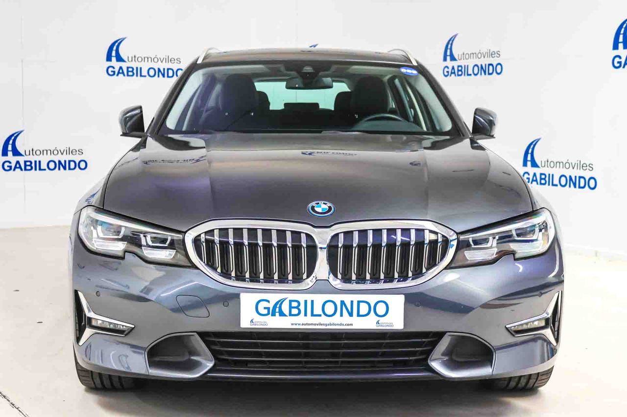 BMW Serie 3 320e Touring **Luxury Line** - Foto 3