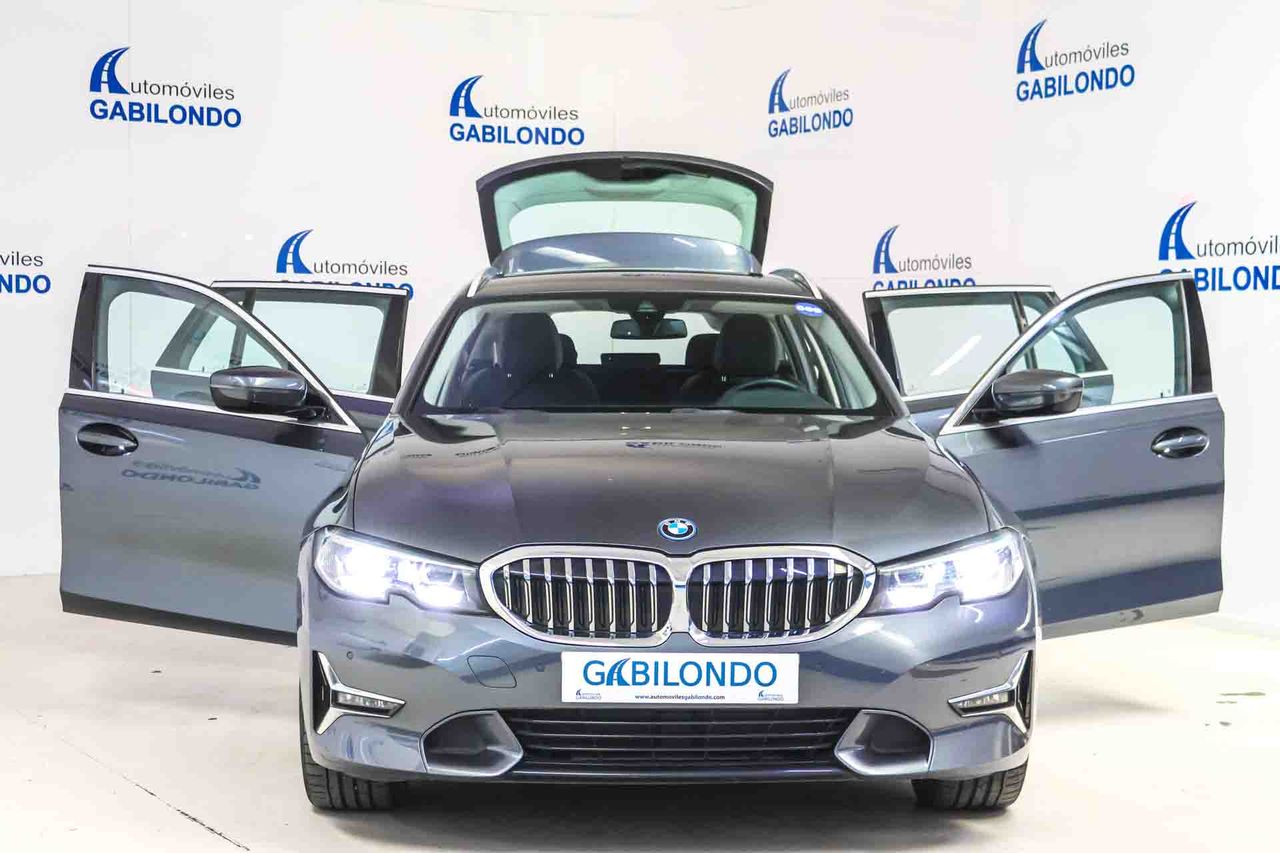 BMW Serie 3 320e Touring **Luxury Line** - Foto 27