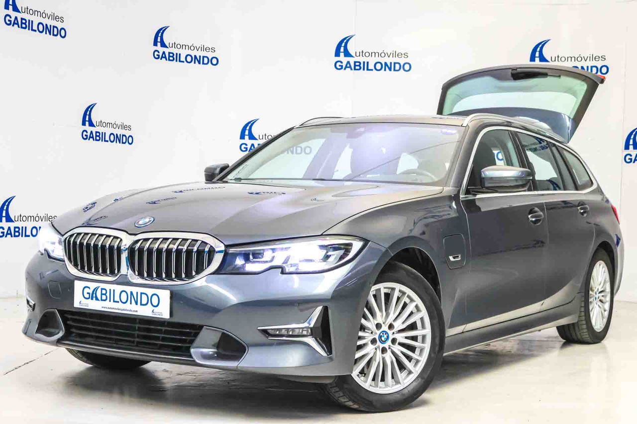 BMW Serie 3 320e Touring **Luxury Line** - Foto 20