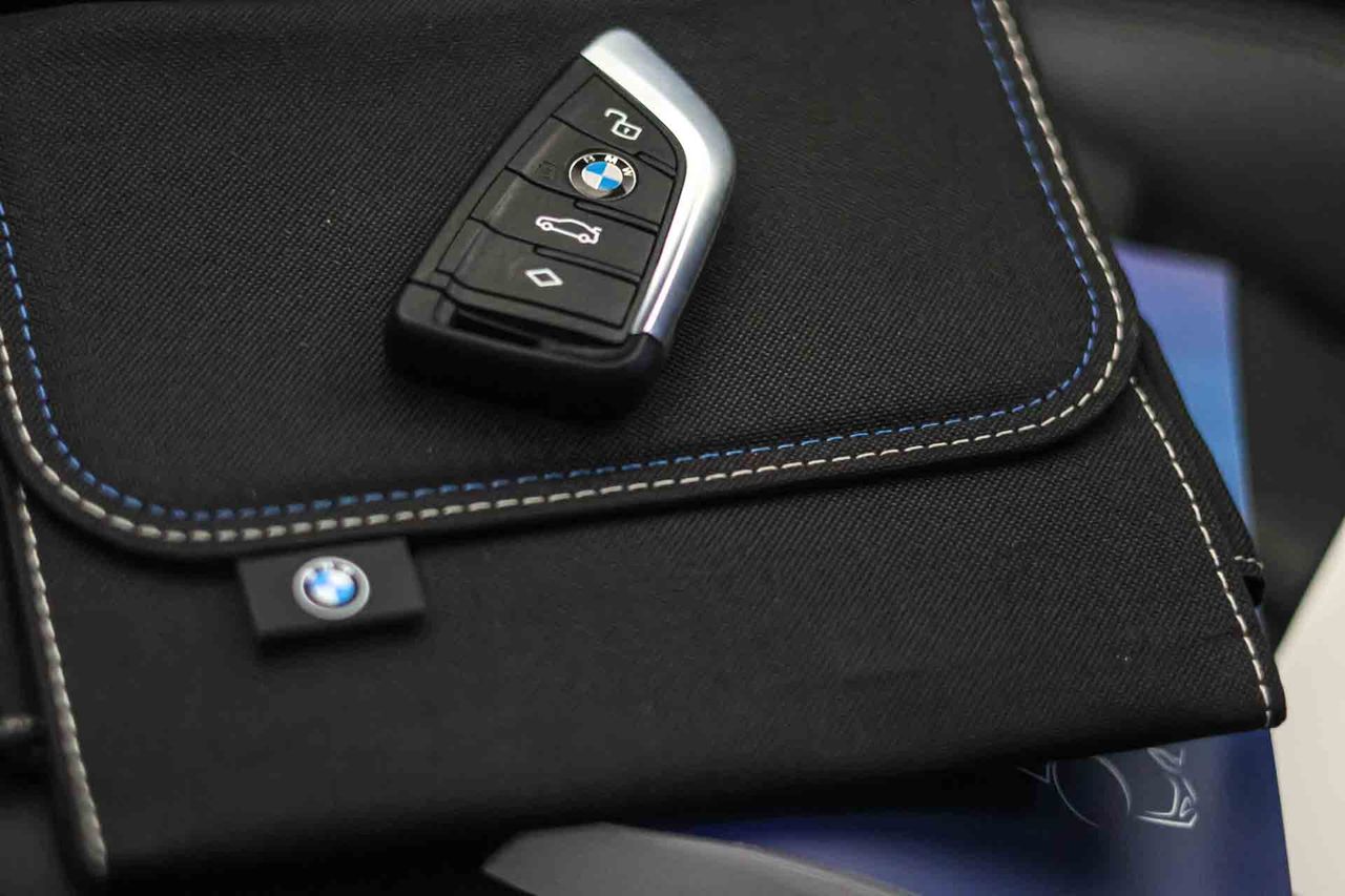 BMW Serie 3 320e Touring **Luxury Line** - Foto 78