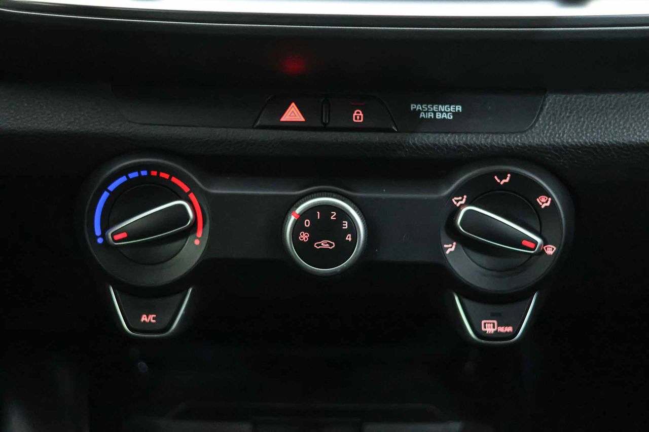 Kia Stonic 1.0 T-GDi 88kW (120CV) MHEV Drive DCT - Foto 48