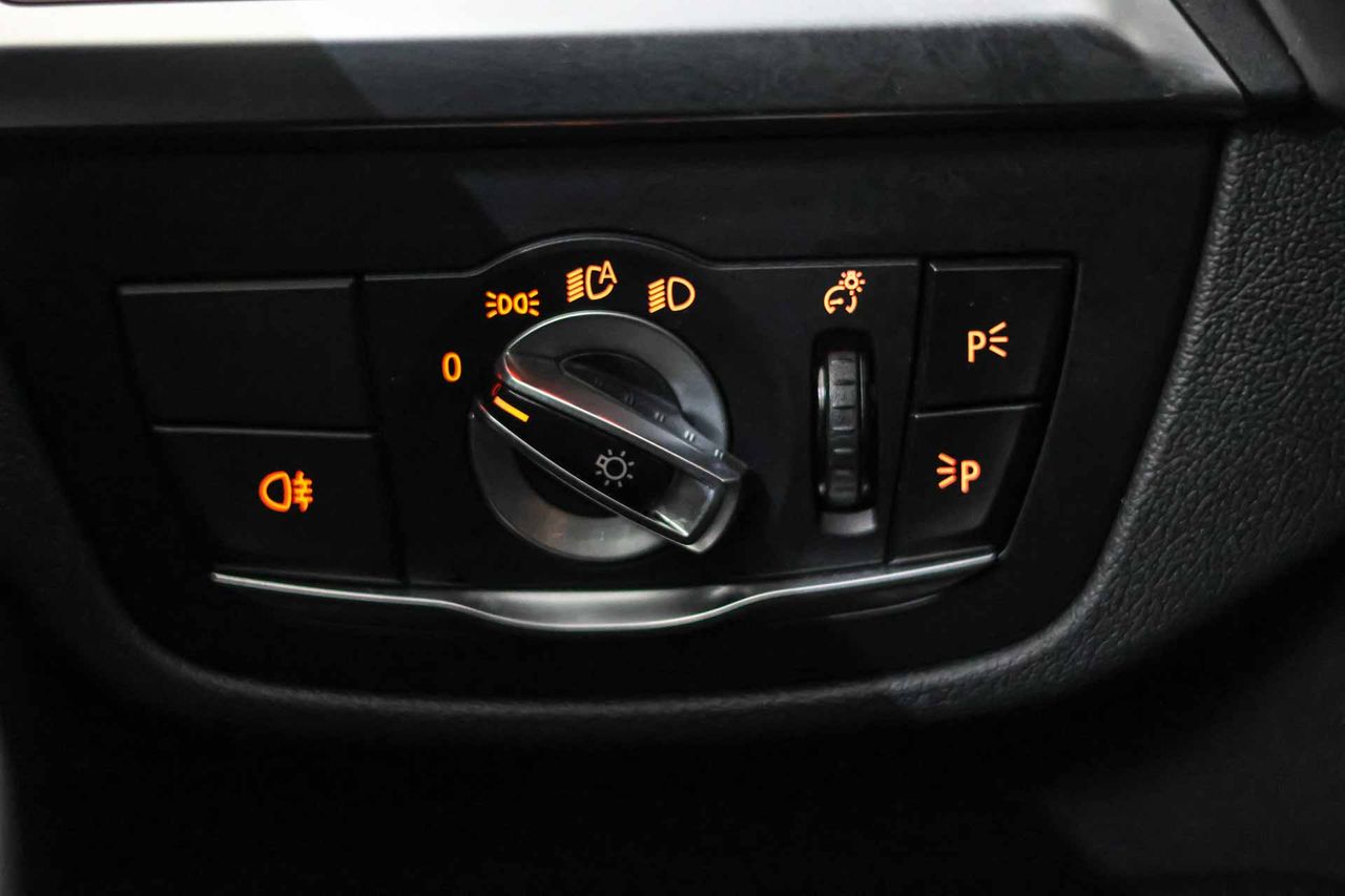 BMW X3 sDrive18d - Foto 31