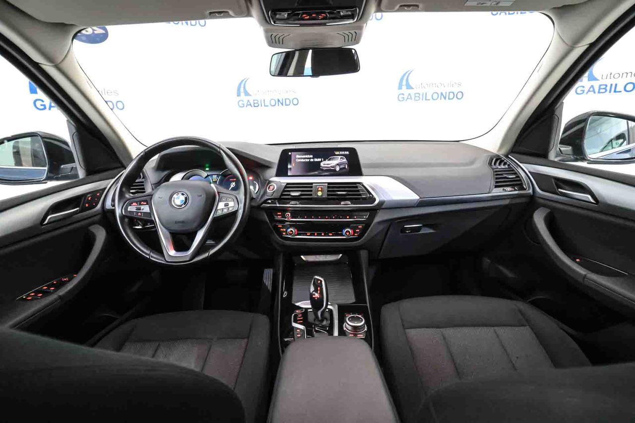 BMW X3 sDrive18d - Foto 32