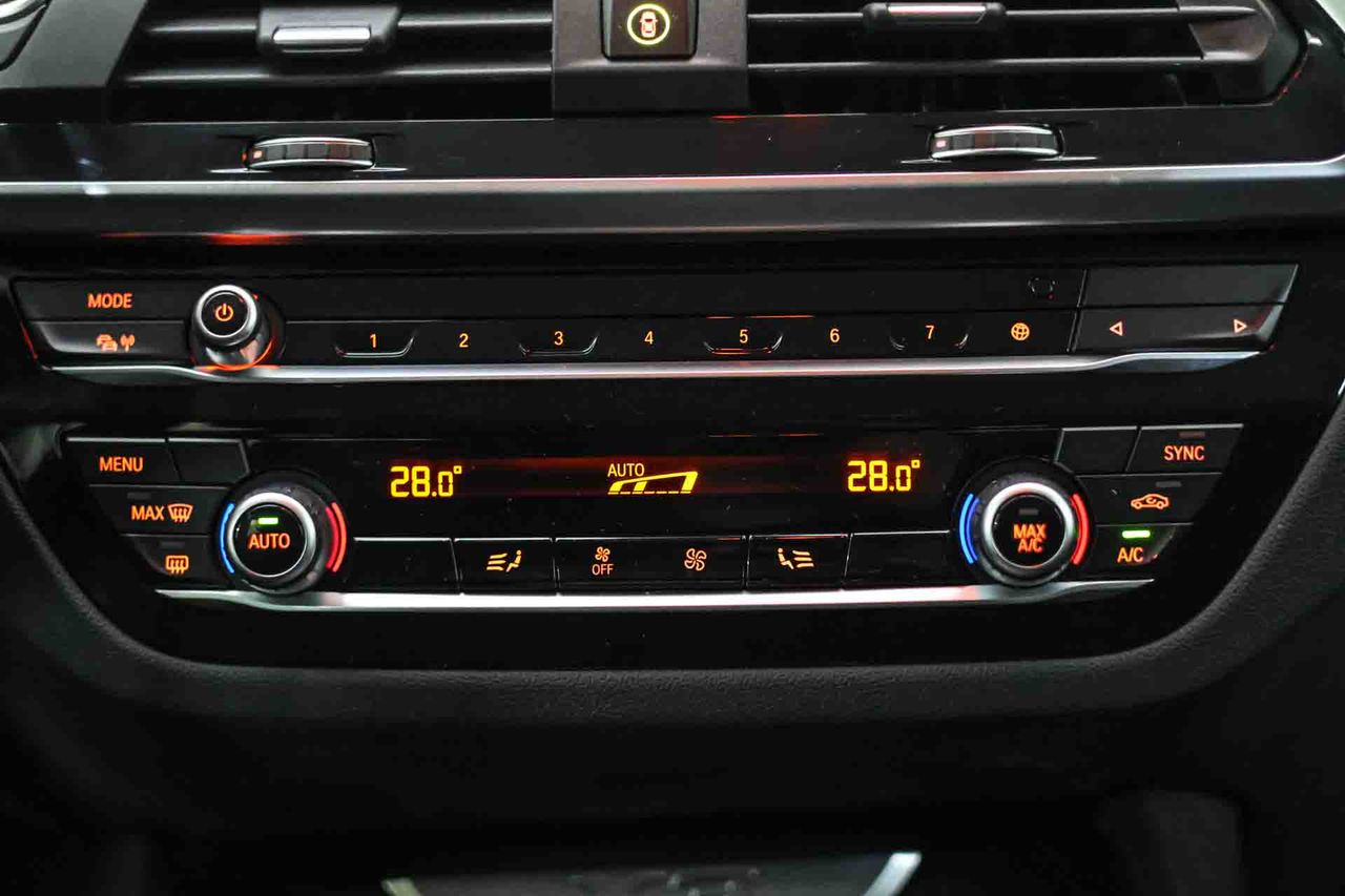 BMW X3 sDrive18d - Foto 41