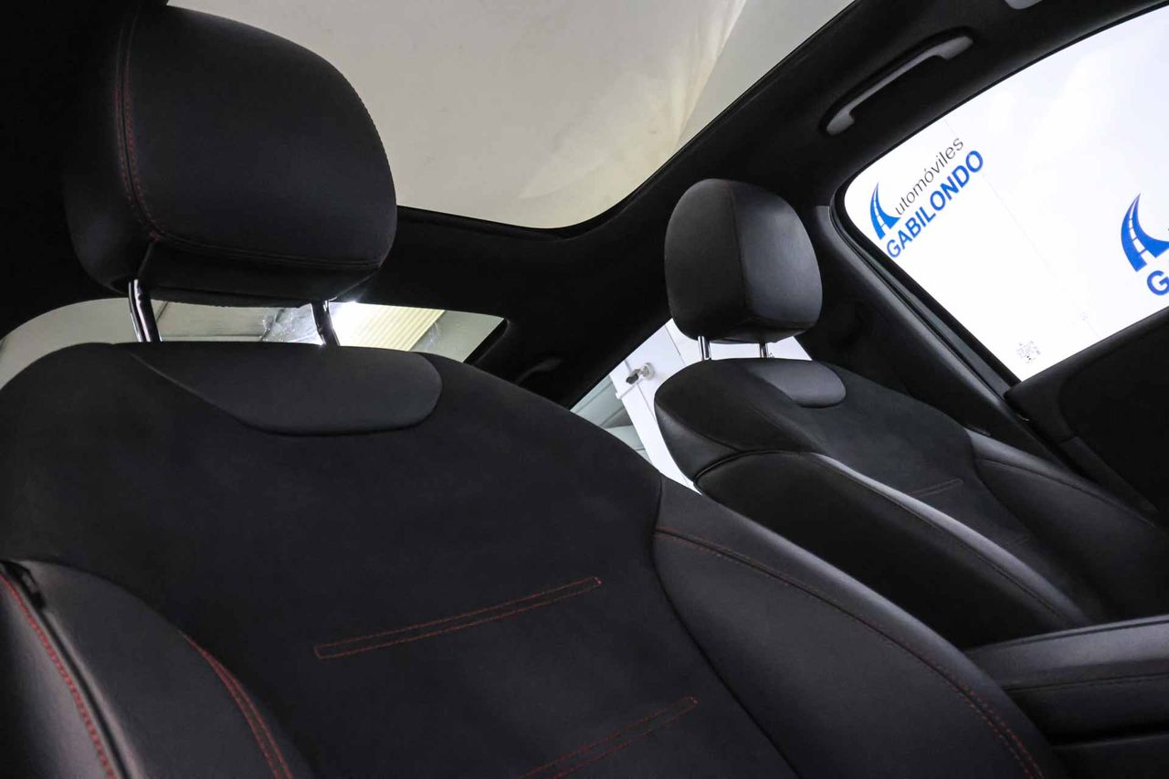 Mercedes Clase B B 180 d **AMG Line** Techo panorámico** - Foto 47