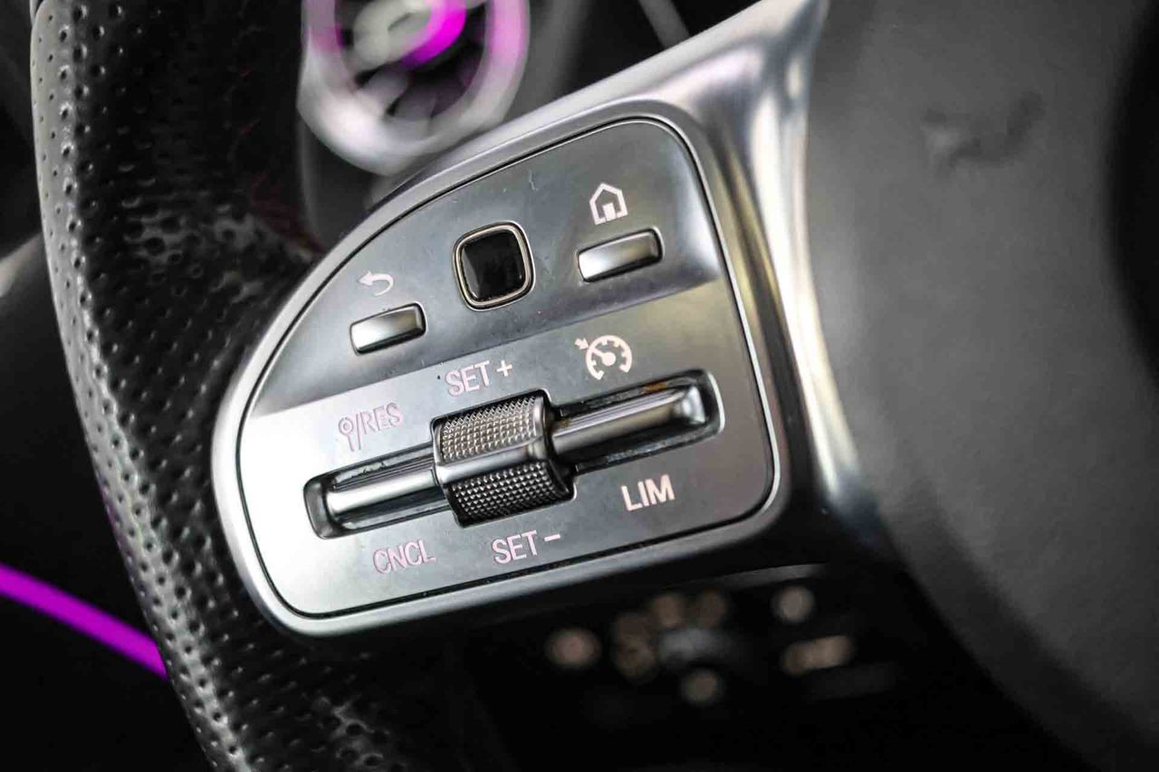 Mercedes Clase B B 180 d **AMG Line** Techo panorámico** - Foto 35