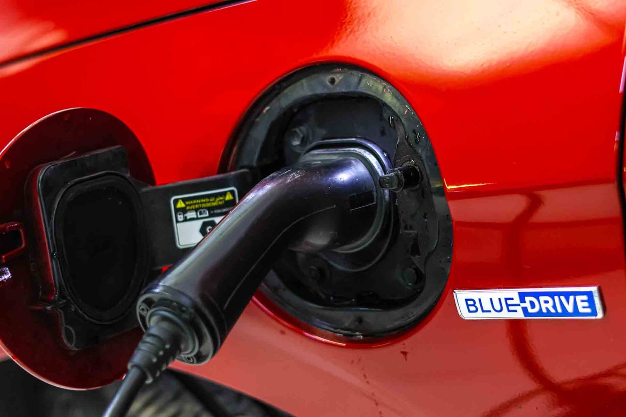 Hyundai IONIQ 1.6 GDI PHEV Klass DCT - Foto 10