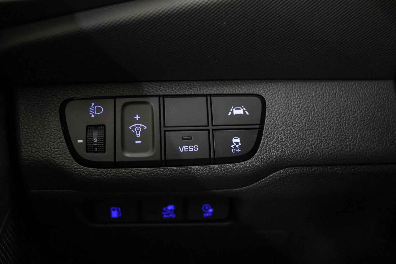 Hyundai IONIQ 1.6 GDI PHEV Klass DCT - Foto 34