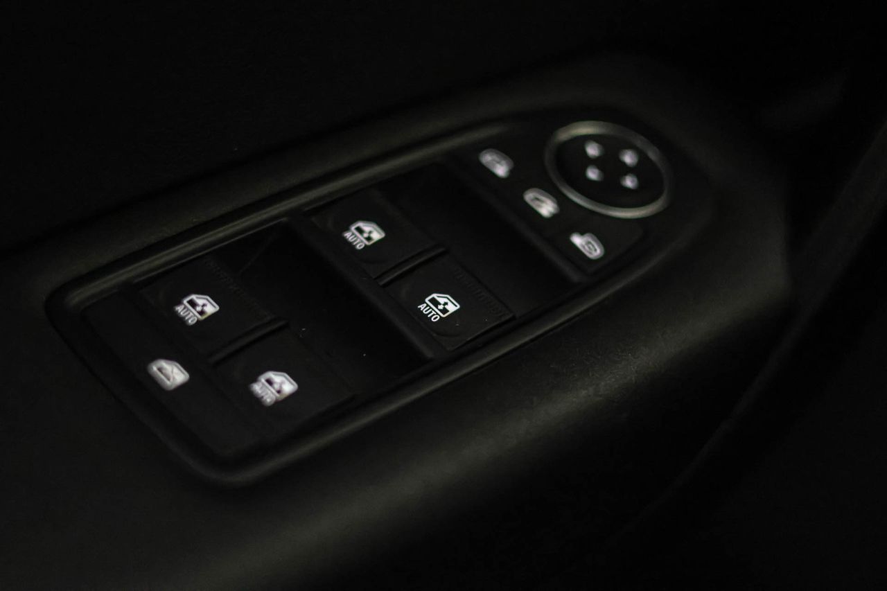 Renault Captur Zen TCe 90 - Foto 29